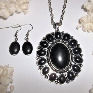 Jewelry Set Black & Silver Necklace Earring Jewelry Set Faux Onyx Set A544